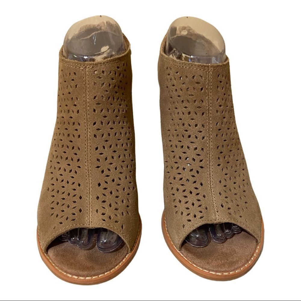 TOMS Tan Elba Suede Perforated Peep Toe Heeled Sandal - Picture 2 of 9